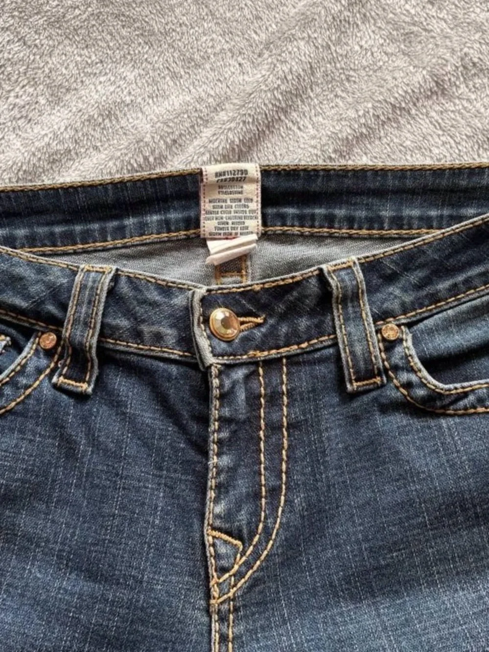 Women’s True Religion Joey Flap Pocket Bootcut Jeans Size 31 - Picture 3 of 9